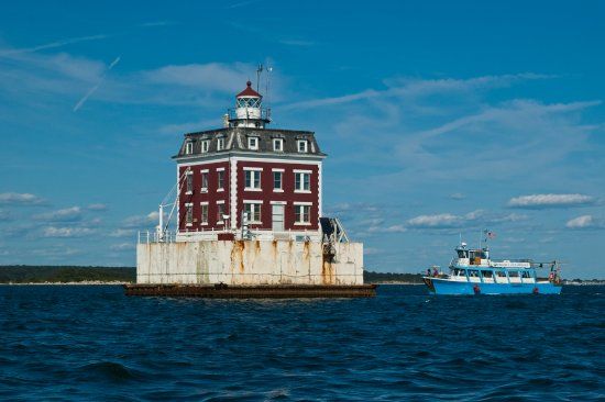 New London Ledge Light